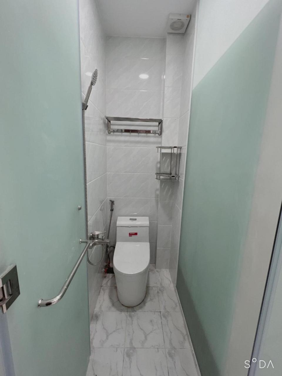 The Hogwarts Vietnam Hotel Ho Chi Minh-stad Buitenkant foto
